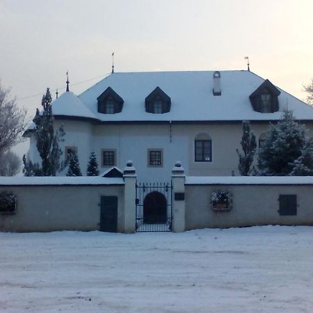 Apartamento Castle Kaštieľ Kotešová Exterior foto