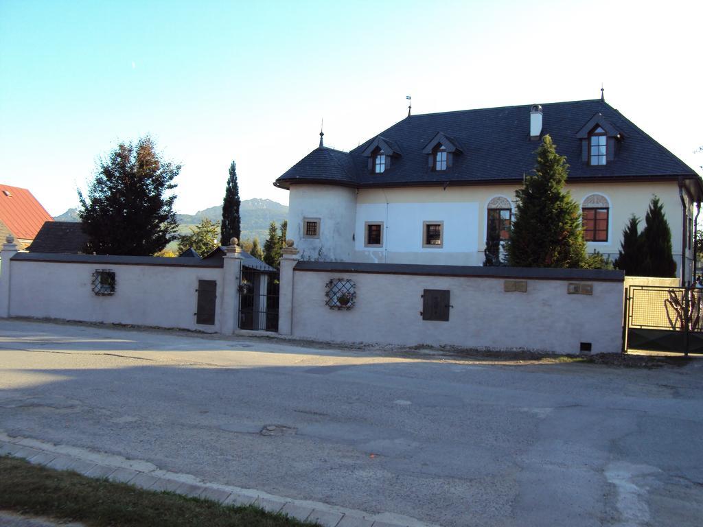 Apartamento Castle Kaštieľ Kotešová Exterior foto