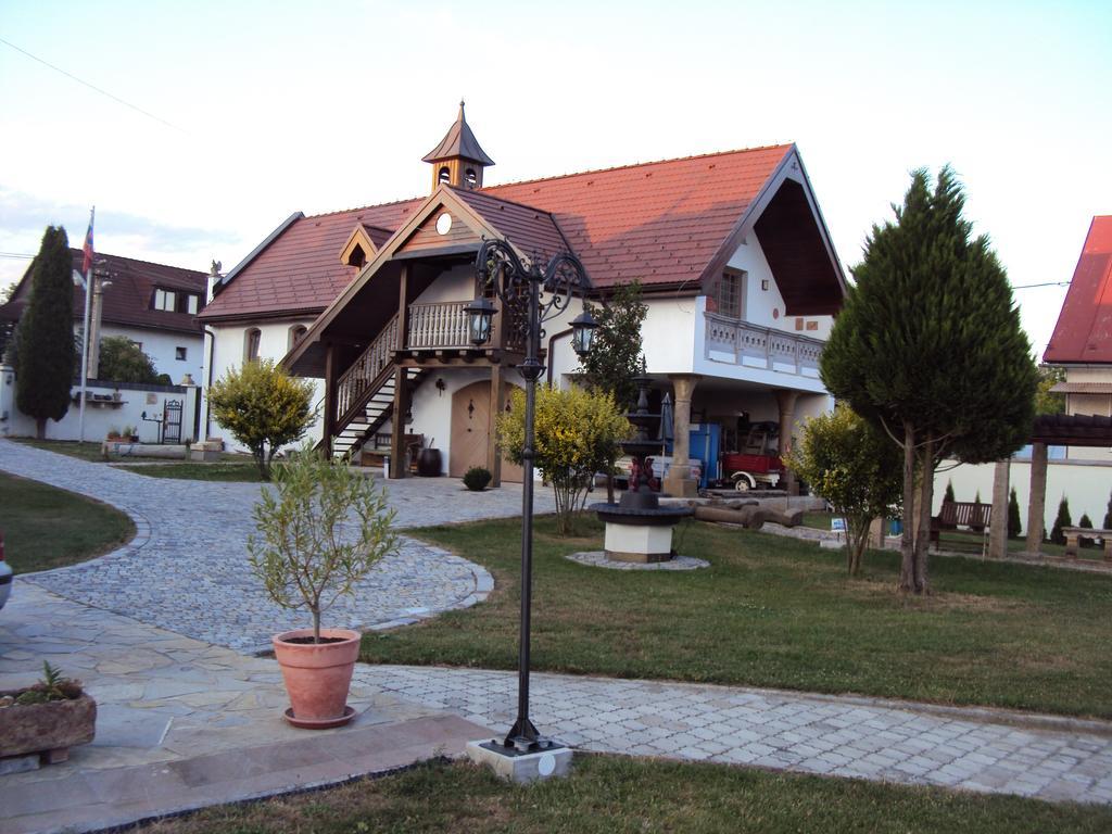 Apartamento Castle Kaštieľ Kotešová Habitación foto