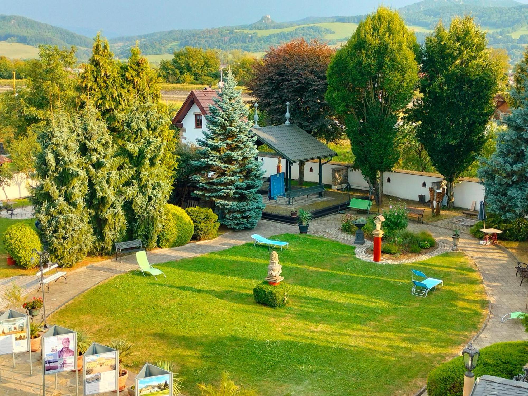 Apartamento Castle Kaštieľ Kotešová Exterior foto